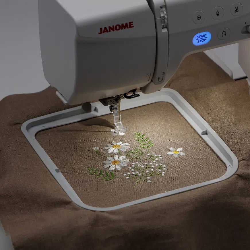 Janome Memory Craft 1000 – macchina da cucire e ricamo