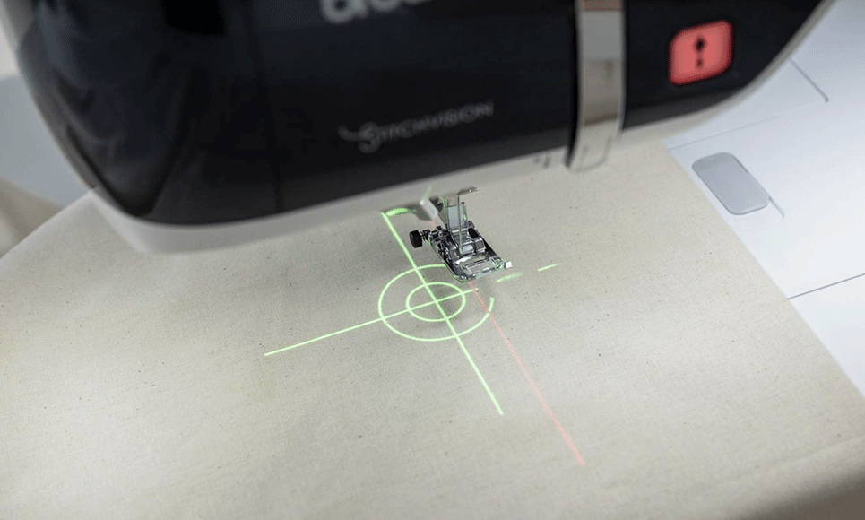 Brother Aveneer EV1 Macchina per cucito quilt e ricamo