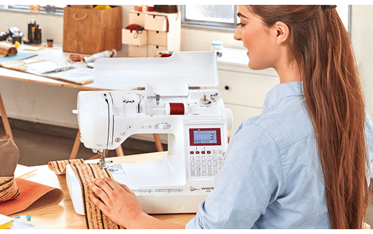 Brother Innov-is F400 Macchina per cucire elettronica