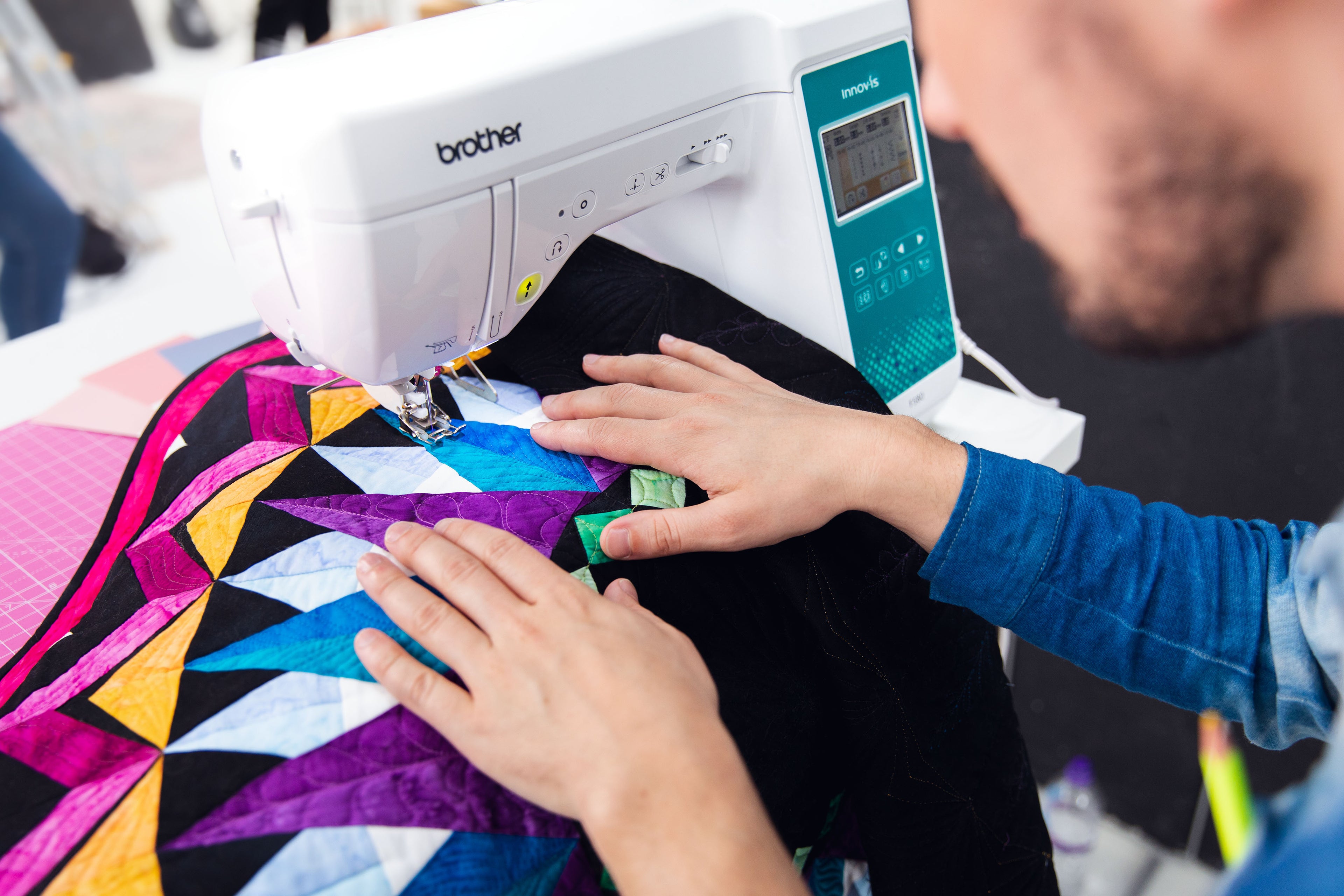 Brother Innov-is F580 macchina per cucire, ricamare e quilting