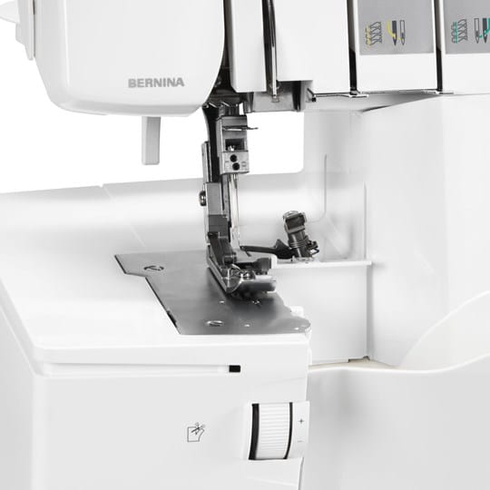 Bernina L-450 OVERLOCK Tagliacuci