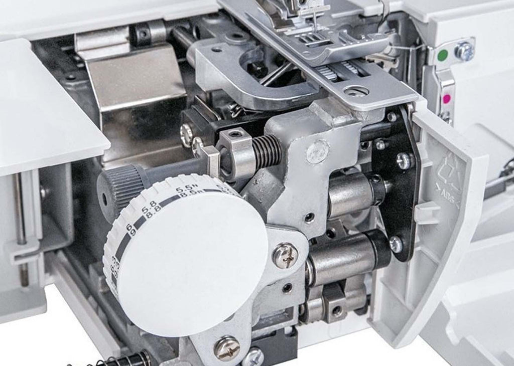 NECCHI NCV10A - Tagliacuci con punto di copertura (5 fili)