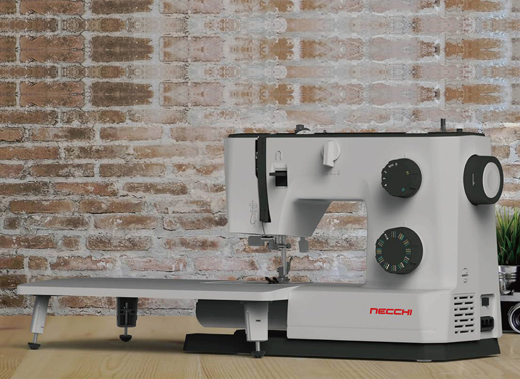 NECCHI Q132A - Macchina da cucire meccanica