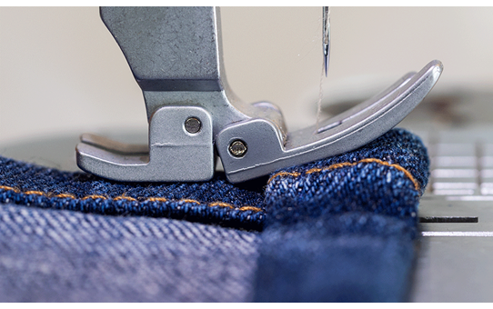 Brother PQ1600S macchina per cucire lineare semi artigianale