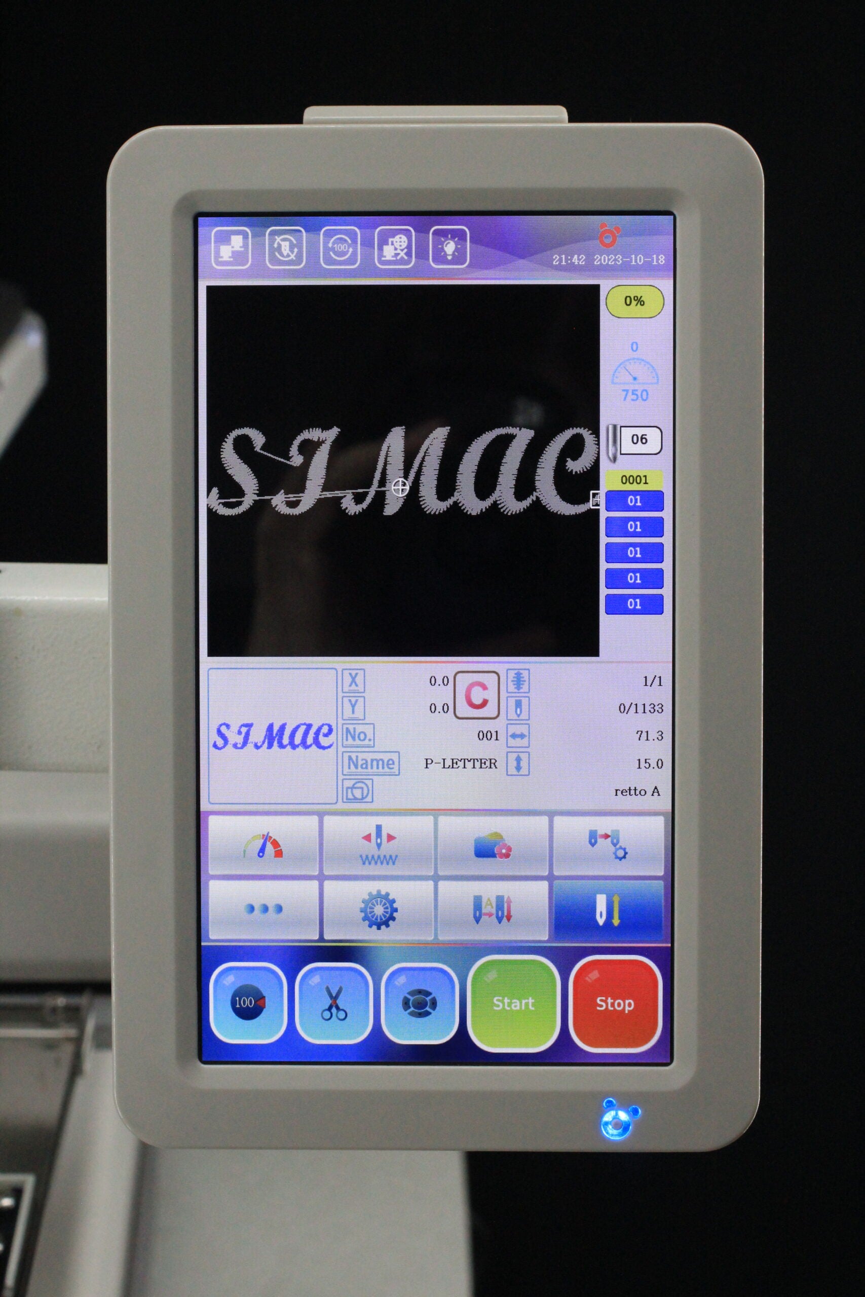 Simac 1201S macchina per ricamare semi-professionale a 12 aghi