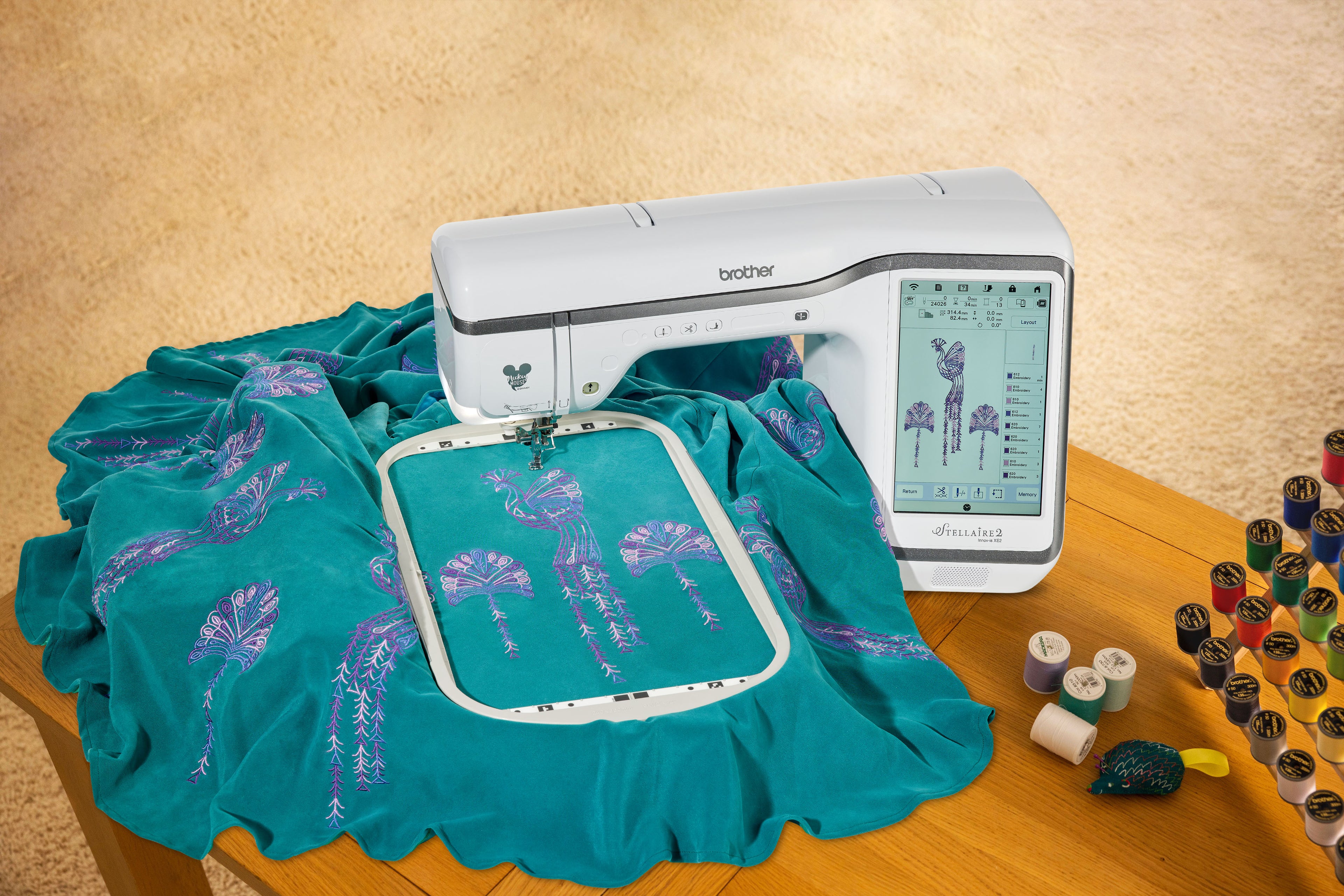 Brother Innov-is Stellaire XE2 macchina per ricamare