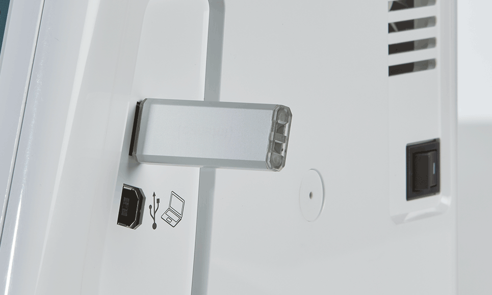 Brother Innov-is V3LE Macchina per ricamare