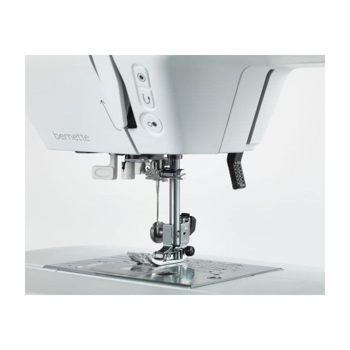 Bernette B38 Macchina da cucire elettronica