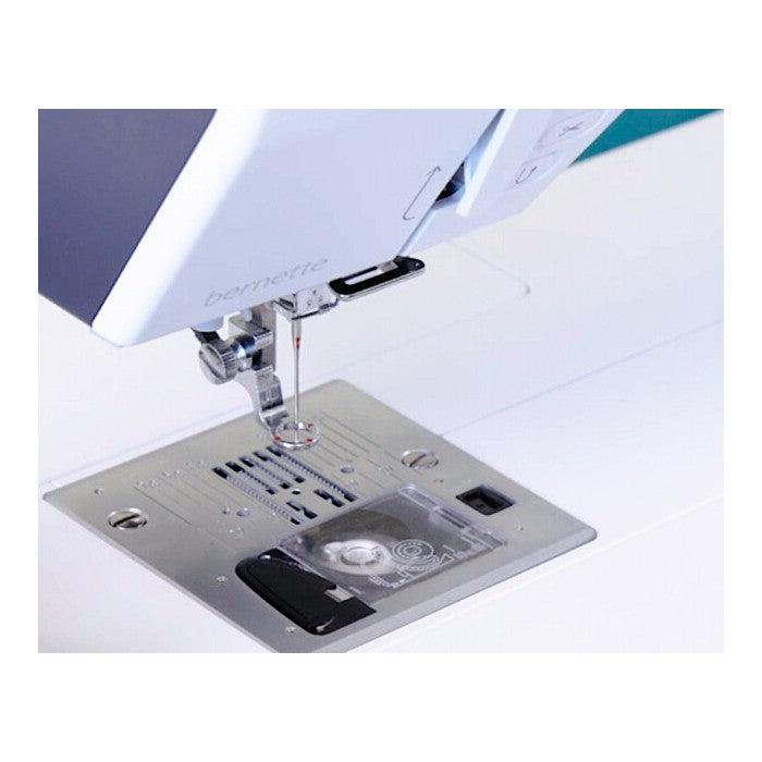 Bernette B79 - Macchina da cucire e ricamo