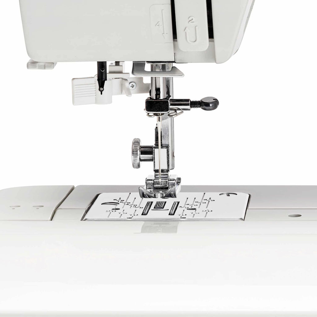 Elna Explore 320 macchina per cucire meccanica