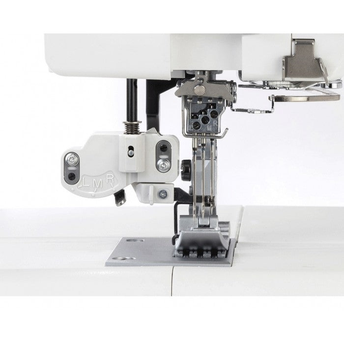 Janome Cover Pro 3000 Professional- Punto di copertura