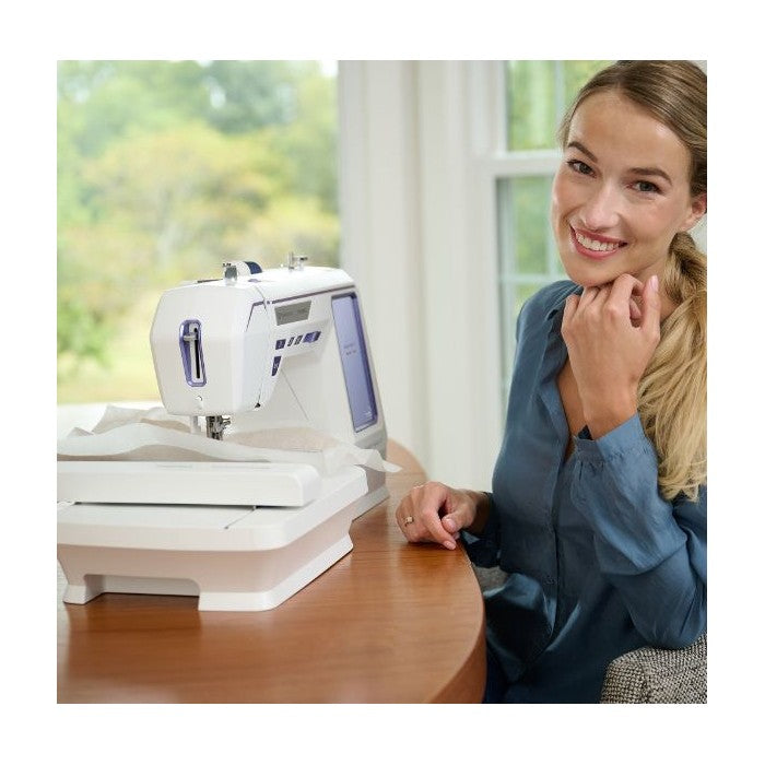 Husqvarna Viking Designer Quartz 29 Macchina per cucire e ricamare + 12 mesi di software gratuito