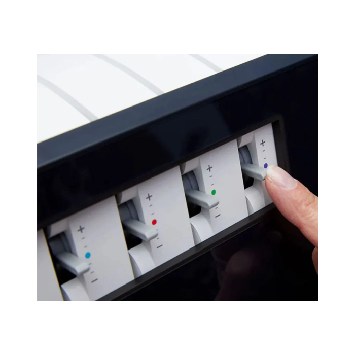 Pfaff Admire 6000 Tagliacuci con punto di copertura (5 fili) infilatura ad aria