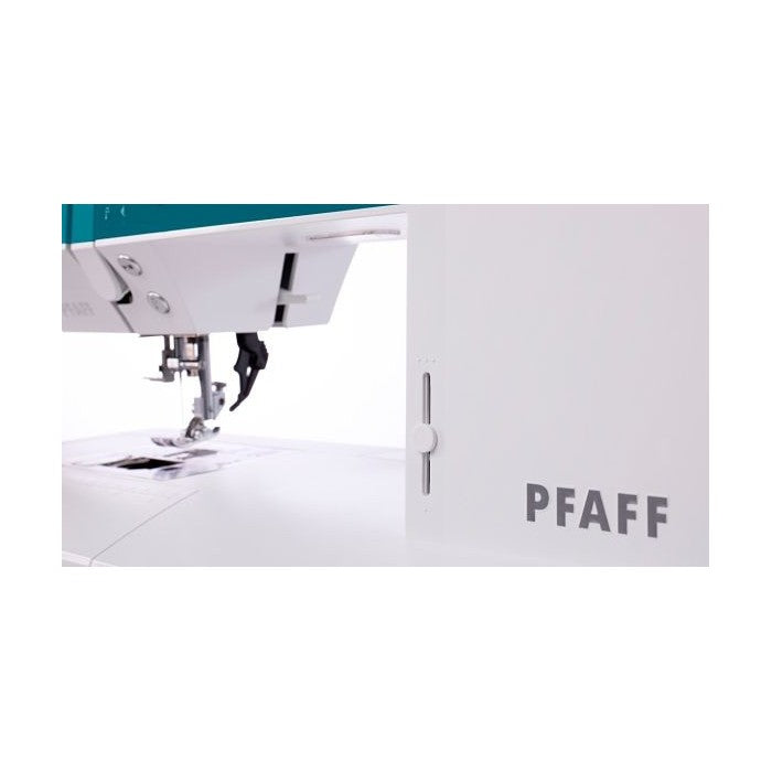 Machine à coudre électronique Pfaff Ambition 620
