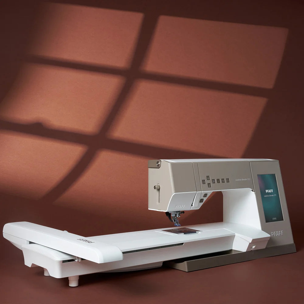 Macchina per cucire e ricamare PFAFF creative elevate 680